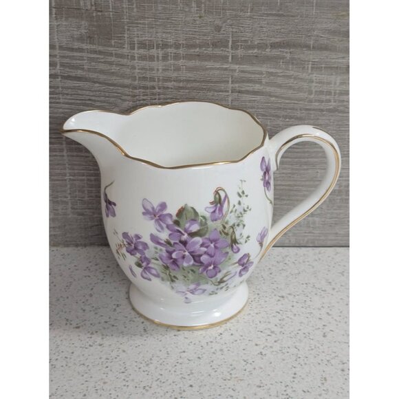 Hammersley Victorian Violets Creamer Made in England Fine Bone China - Picture 1 of 7